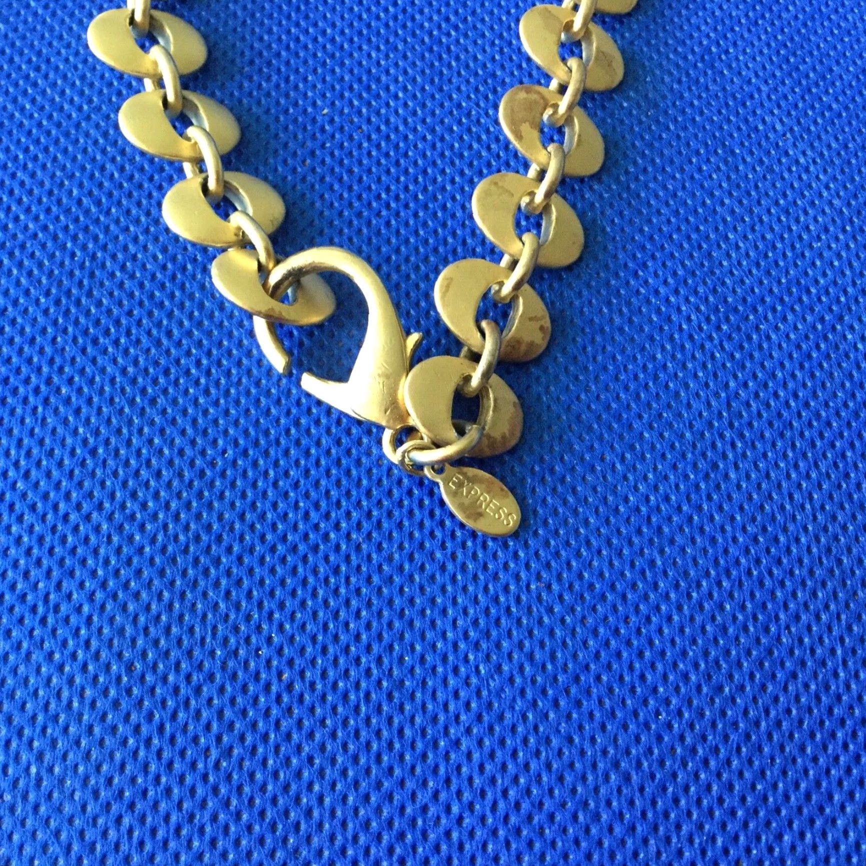 Express VINTAGE Express Gold Tone Metal Chain Belt Skinny L/XL 90s Womens Size ONE SIZE - 4 Thumbnail