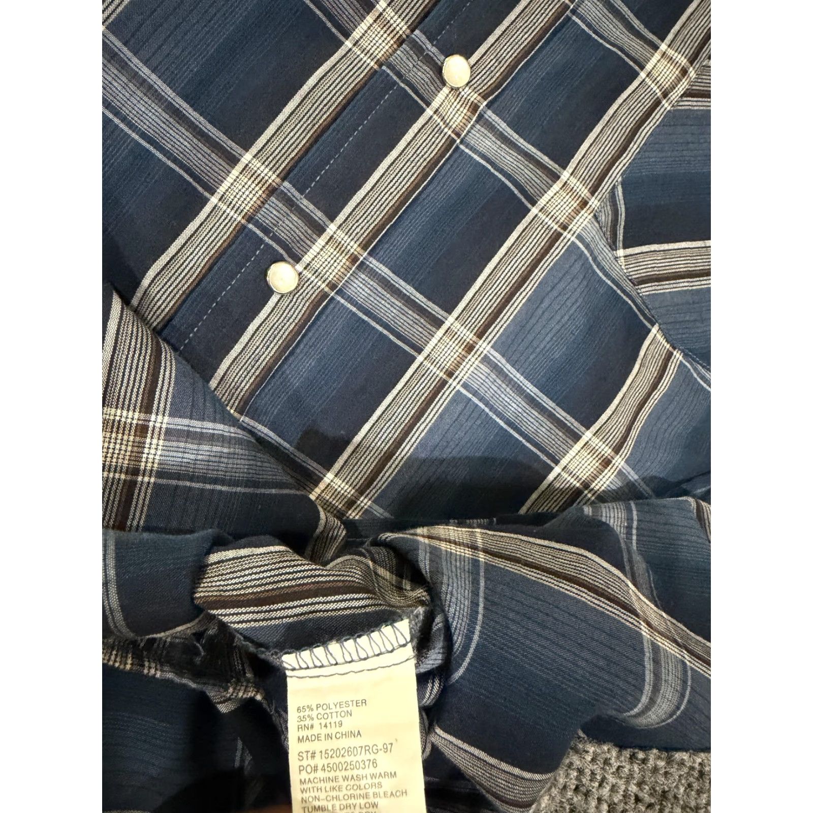 Vintage VINTAGE Ely Cattleman Shirt Mens Large Blue Plaid Short Sleeve Western Snaps Pockets Size US L / EU 52-54 / 3 - 6 Thumbnail