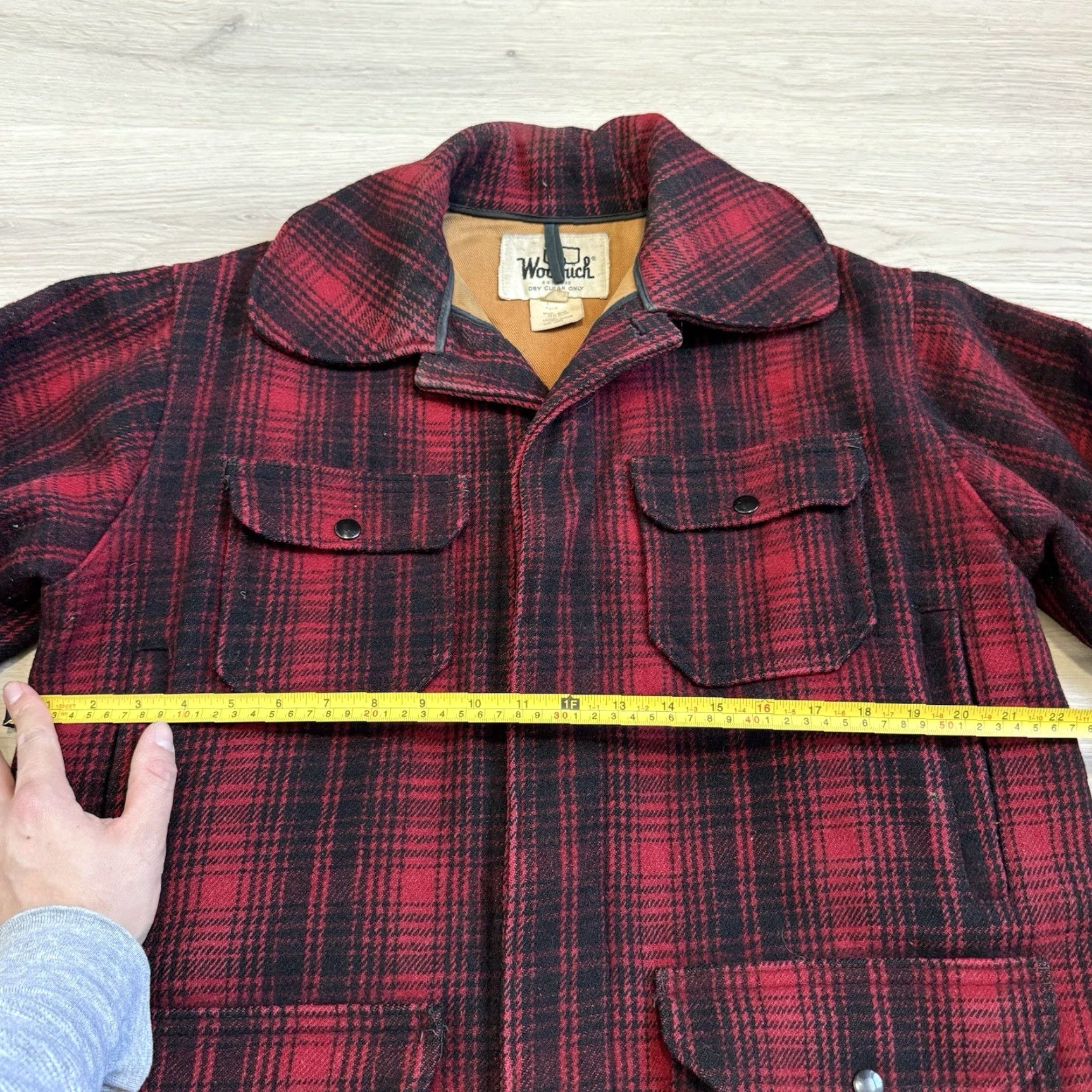 Vintage VINTAGE Woolrich Hunting Coat Jacket - 40 Red Plaid Wool Mackinaw Size US XXS / EU 40 - 7 Thumbnail