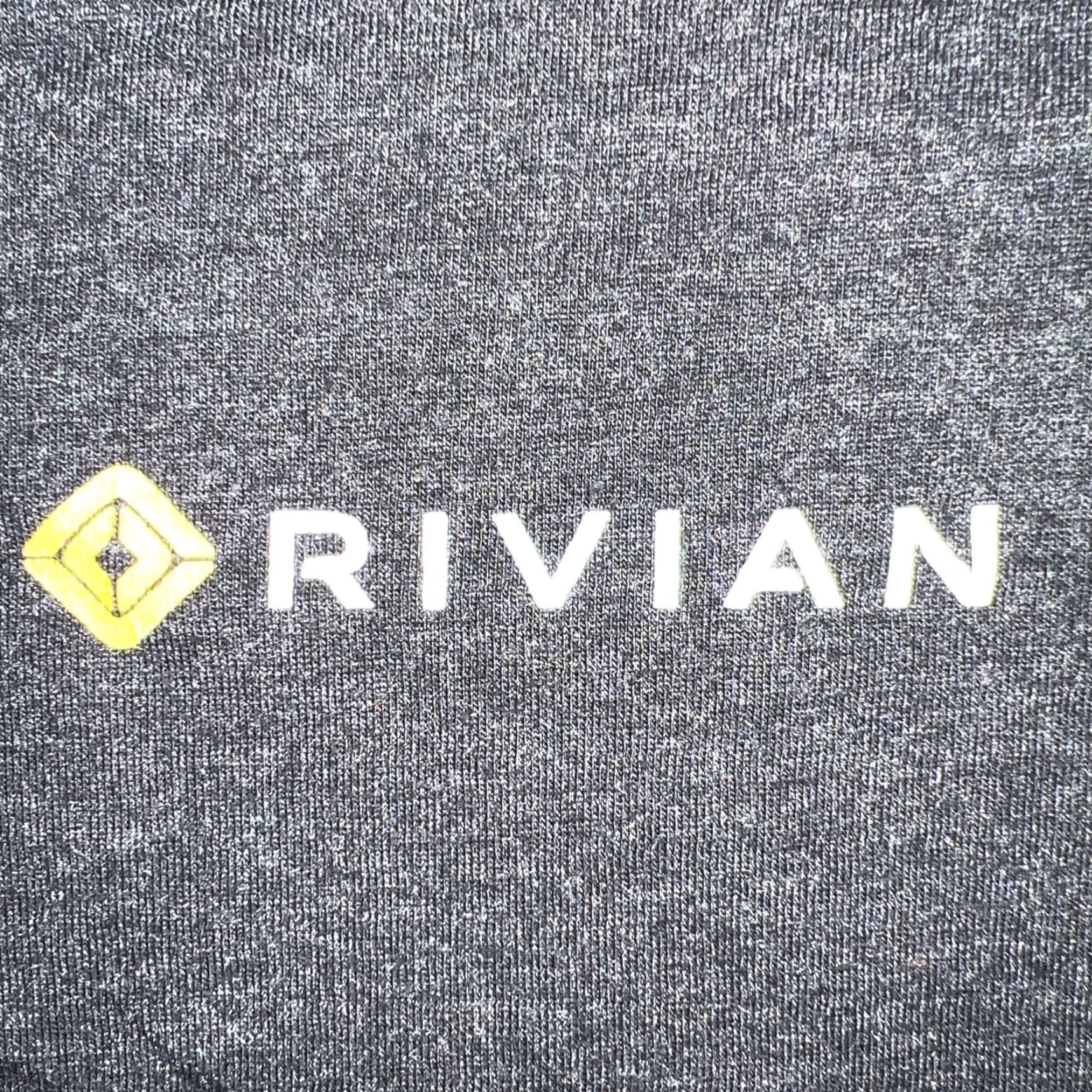 Logo 7 VINTAGE Rivian E-truck Shirt Unbranded L Gray Logo V-Neck Unisex Adults Large Size US L / EU 52-54 / 3 - 3 Thumbnail