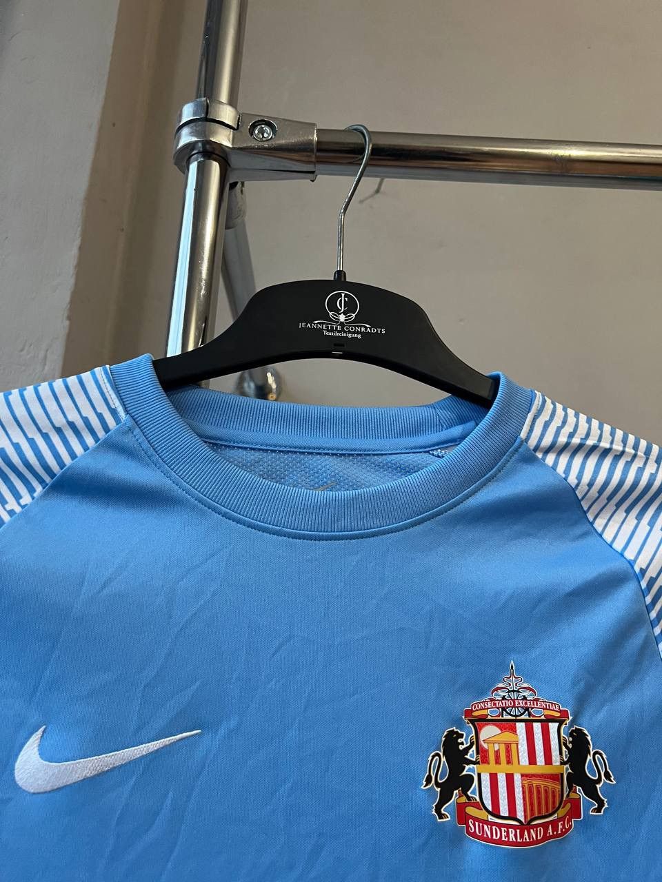 Nike 2022/23 SUNDERLAND AWAY SOCCER JERSEY FOOTBALL SHIRT SIZE S Size US S / EU 44-46 / 1 - 5 Thumbnail