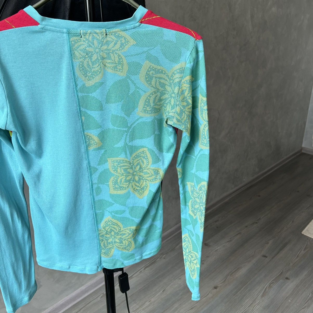 Custo Barcelona Rare Custo Barcelona Vintage Printed Y2K Long Sleeve Top Size M / US 6-8 / IT 42-44 - 8 Thumbnail