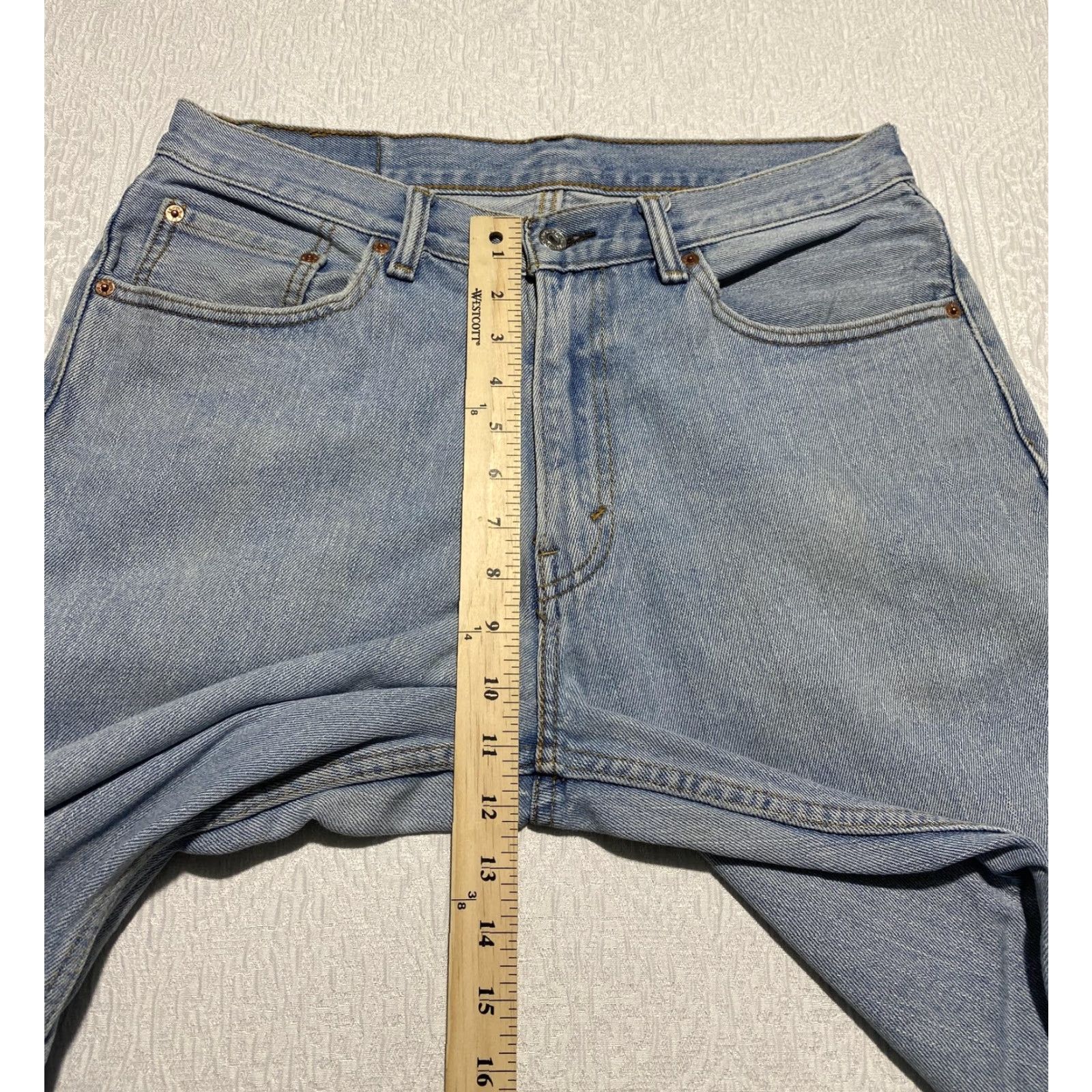 Levi's Levi's Jeans Mens 33x30 Blue Comfort Fit Denim Tapered Leg 560 Relaxed Straight 5-Pocket Size US 33 - 7 Thumbnail