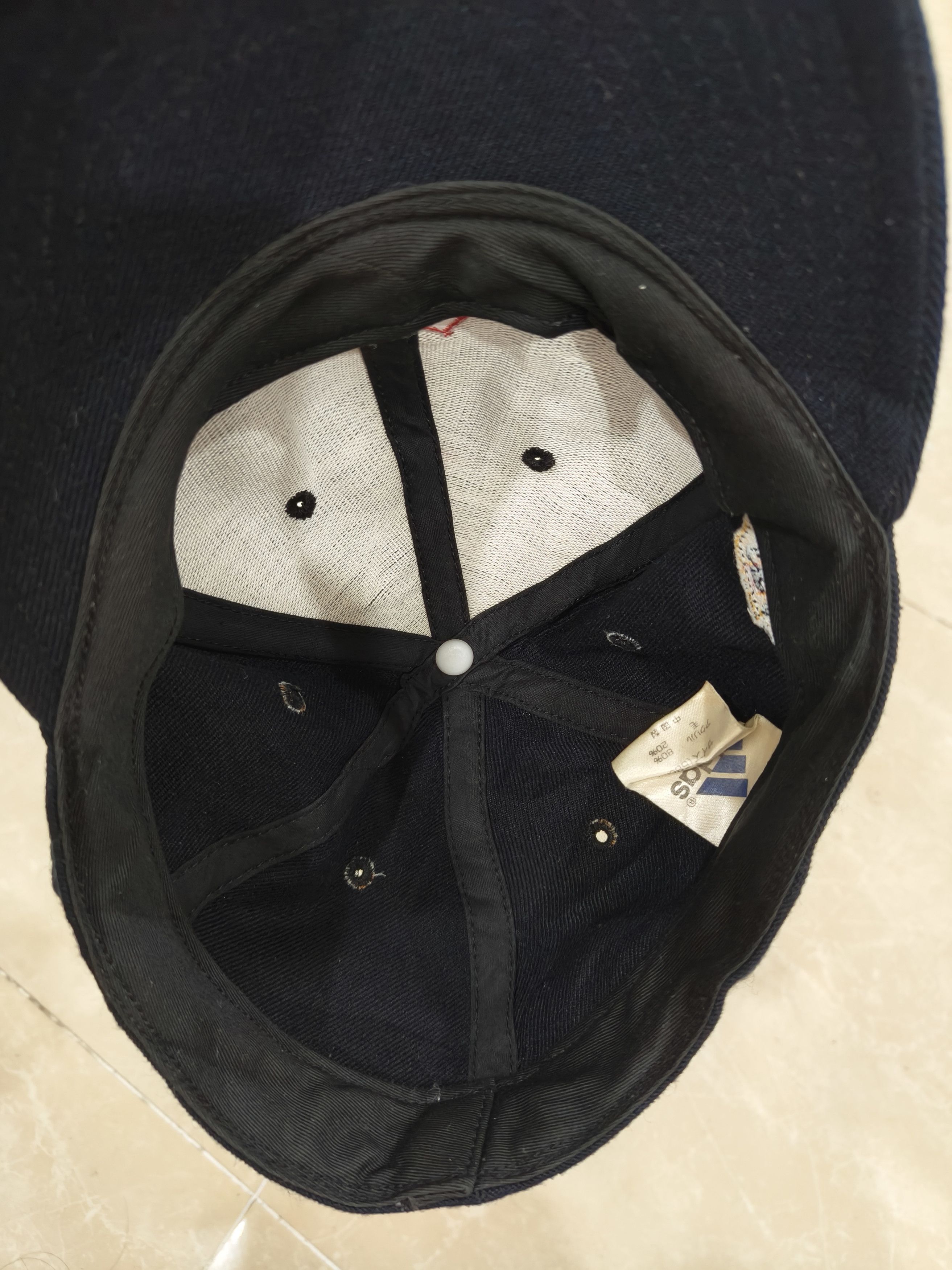 Adidas I LOVE JAPAN ADIDAS CAPS Size ONE SIZE - 4 Thumbnail