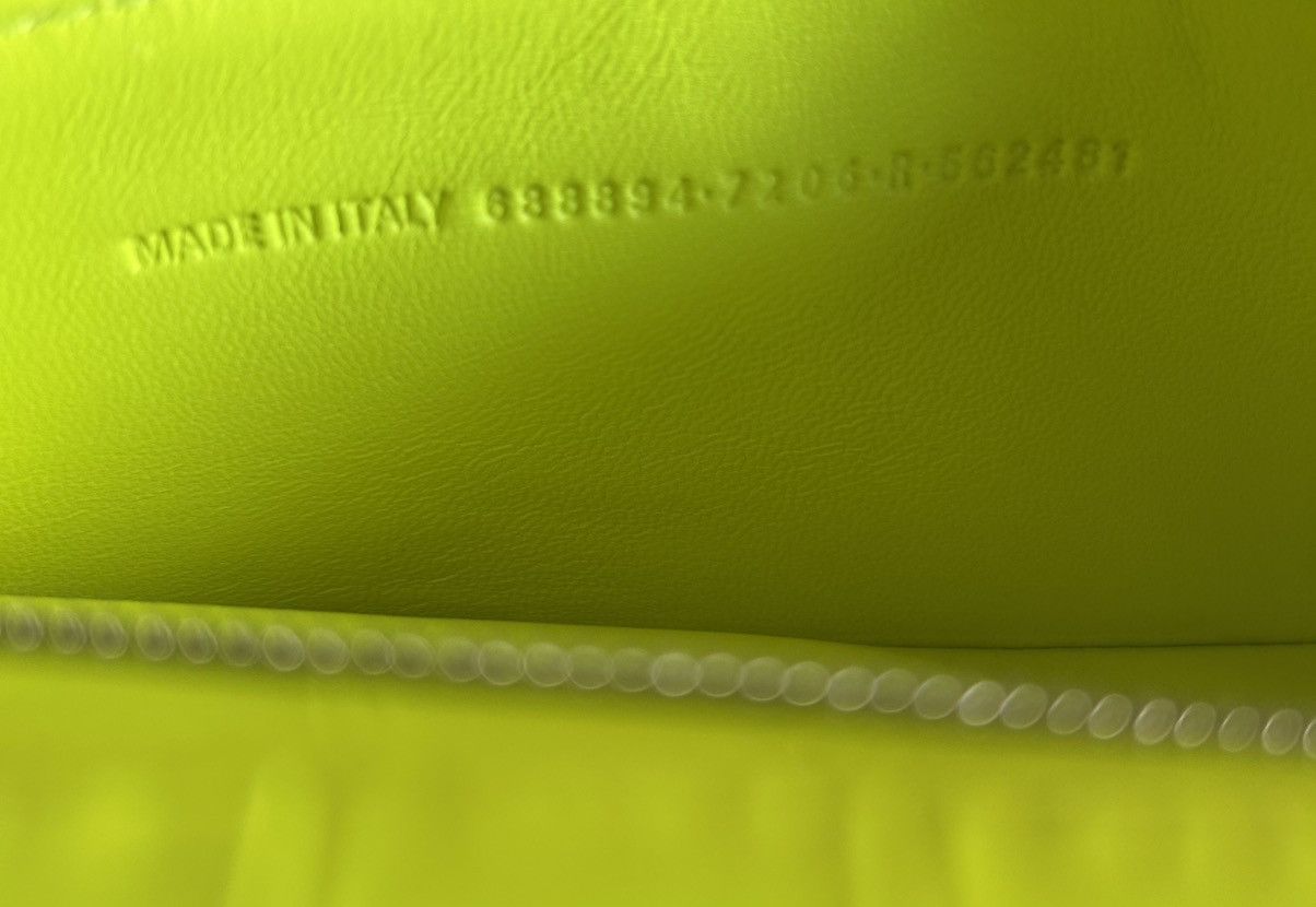 Balenciaga Balenciaga Gossip Wallet Bag Lime Green 100% Authentic Size ONE SIZE - 8 Thumbnail