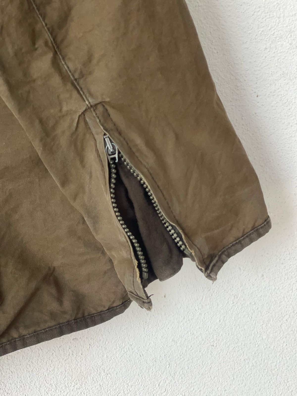 Barbour × Vintage Vintage Barbour Utility Waxed Jacket Size L / US 10 / IT 46 - 15 Thumbnail