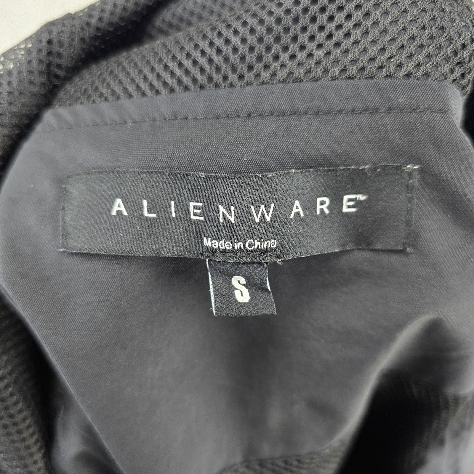Other Alienware Windbreaker Jacket Small Area 51 Contact Gaming Size US S / EU 44-46 / 1 - 7 Thumbnail
