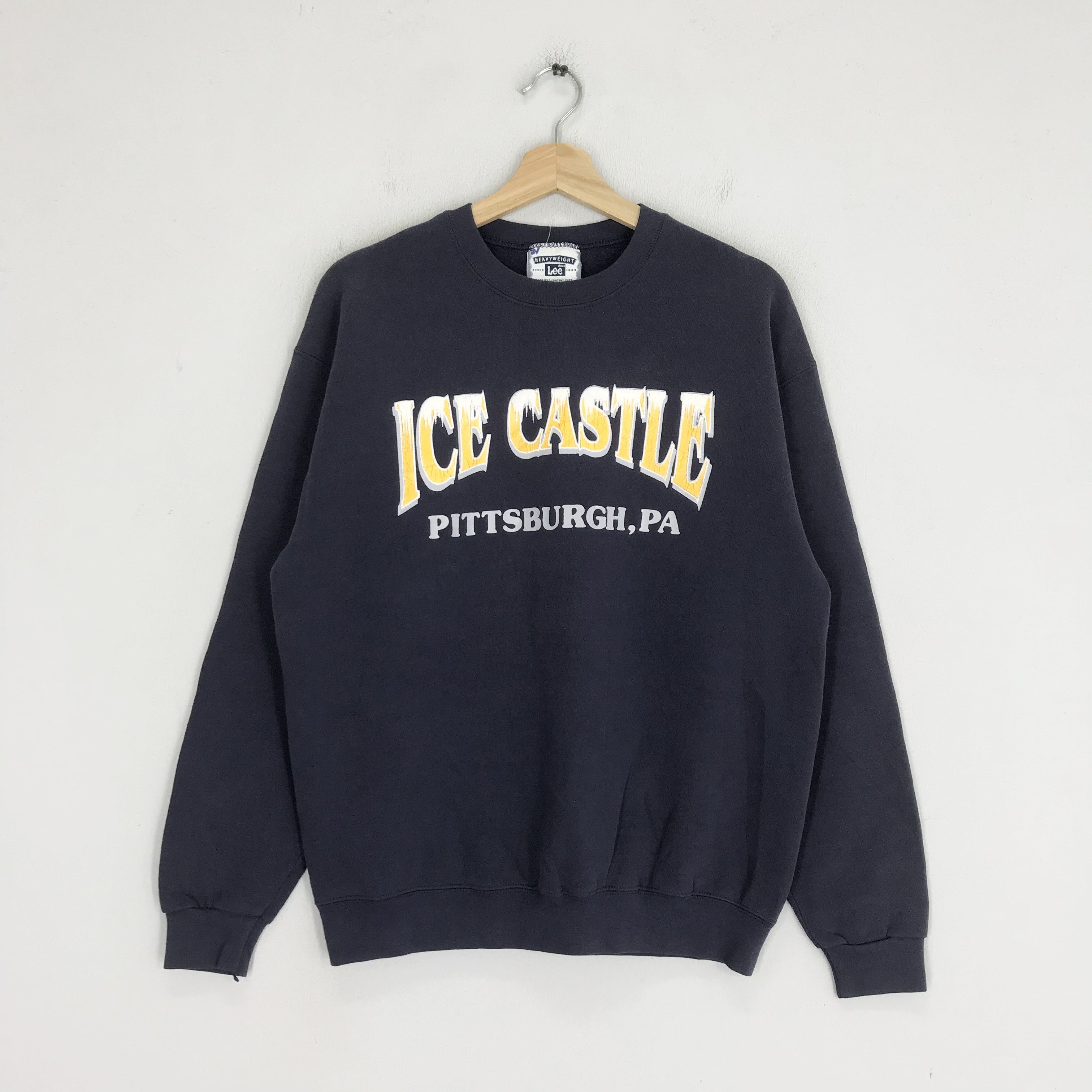 Vintage Vintage 90's Ice Castle Sweatshirt Medium - 277 Size US M / EU 48-50 / 2 - 1 Thumbnail