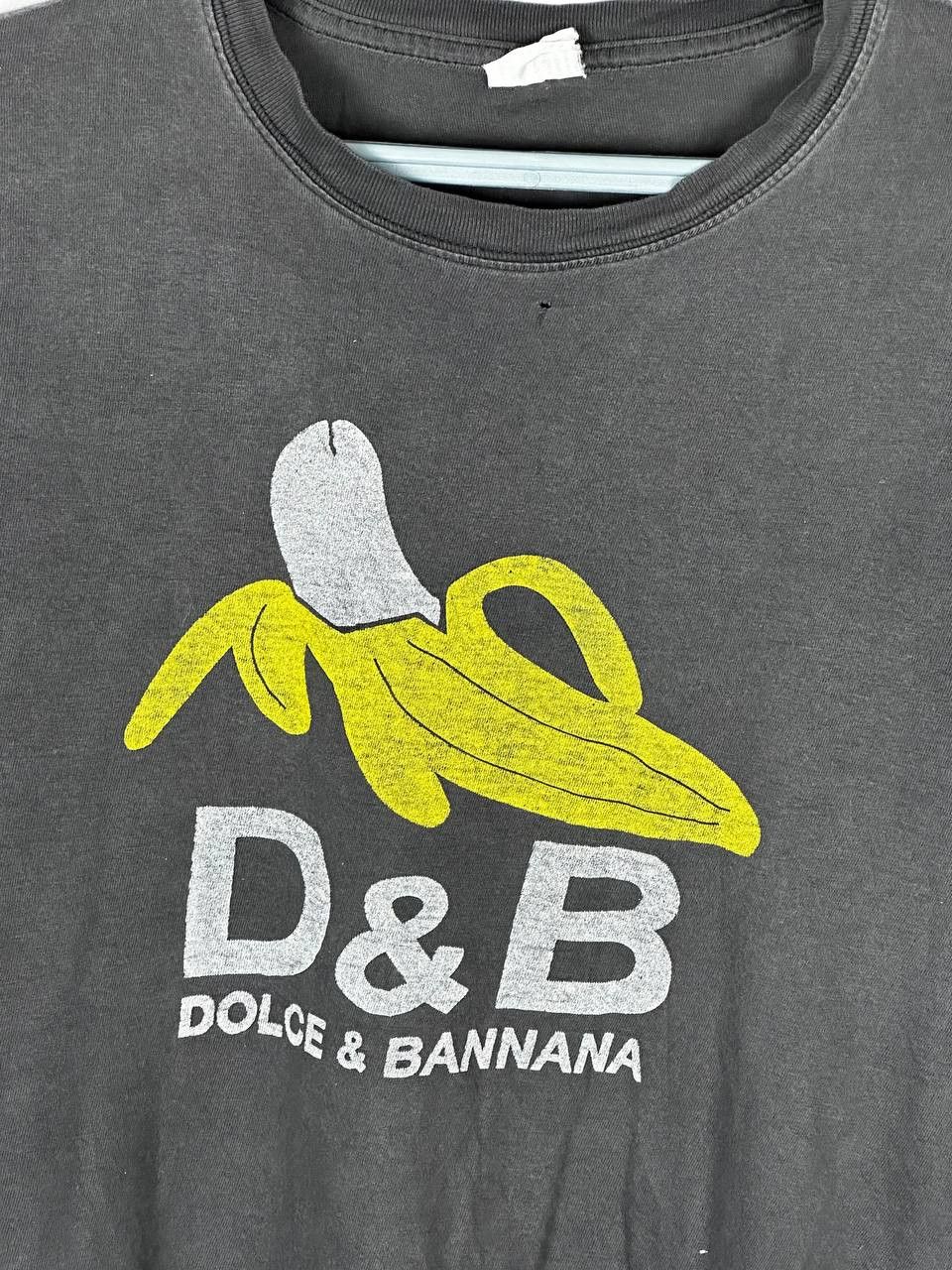 Vintage Vintage Dolce & Bannana Humour Faded To Grey T-shirt Size US M / EU 48-50 / 2 - 5 Thumbnail