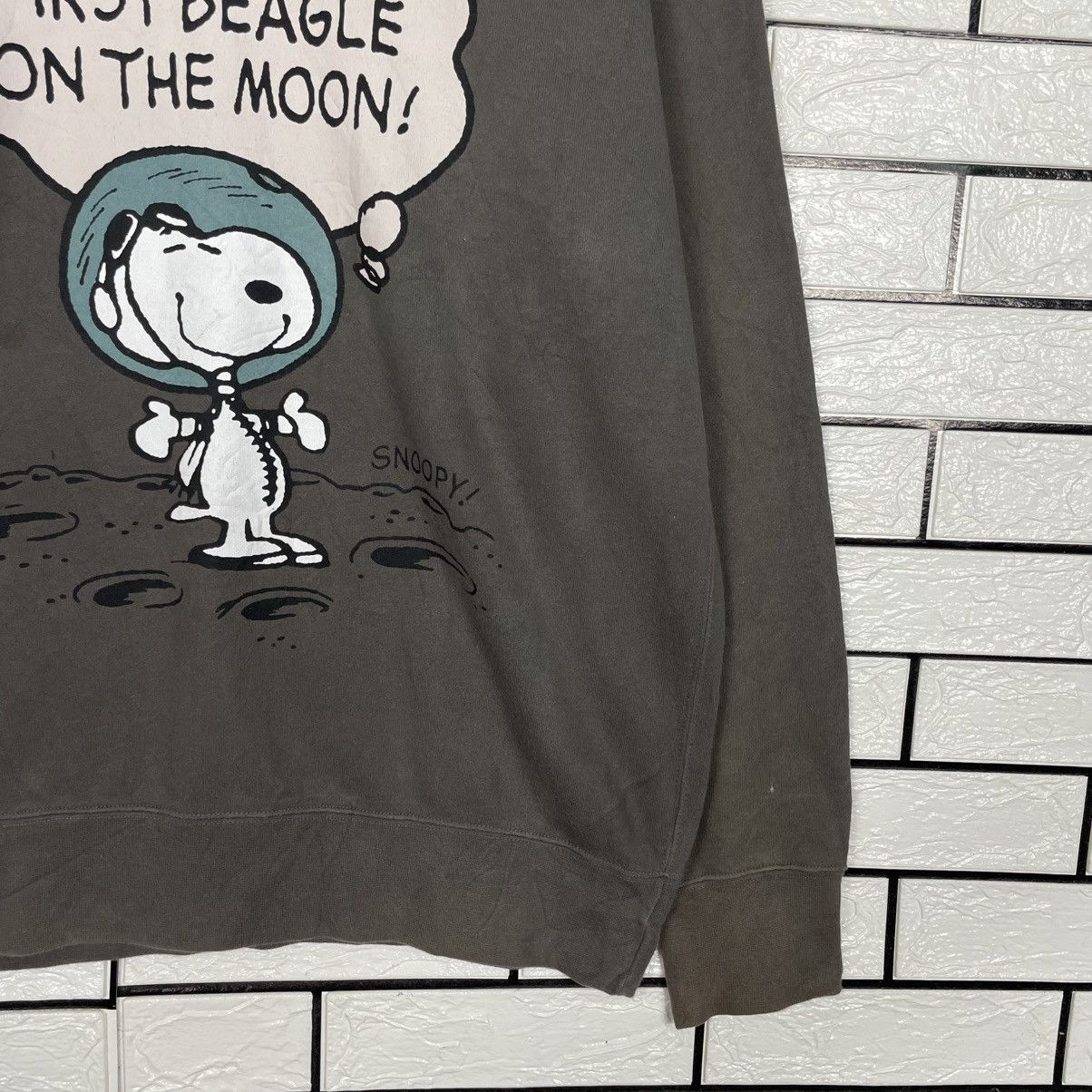Uniqlo Uniqlo Peanuts Snoopy Sweatshirt Size US XL / EU 56 / 4 - 4 Thumbnail