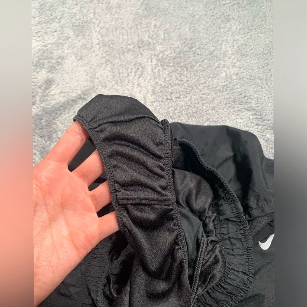 Nike Nike black shorts Women's XS Regular Athletic Short Size 26" / US 2 / IT 38 - 4 Thumbnail