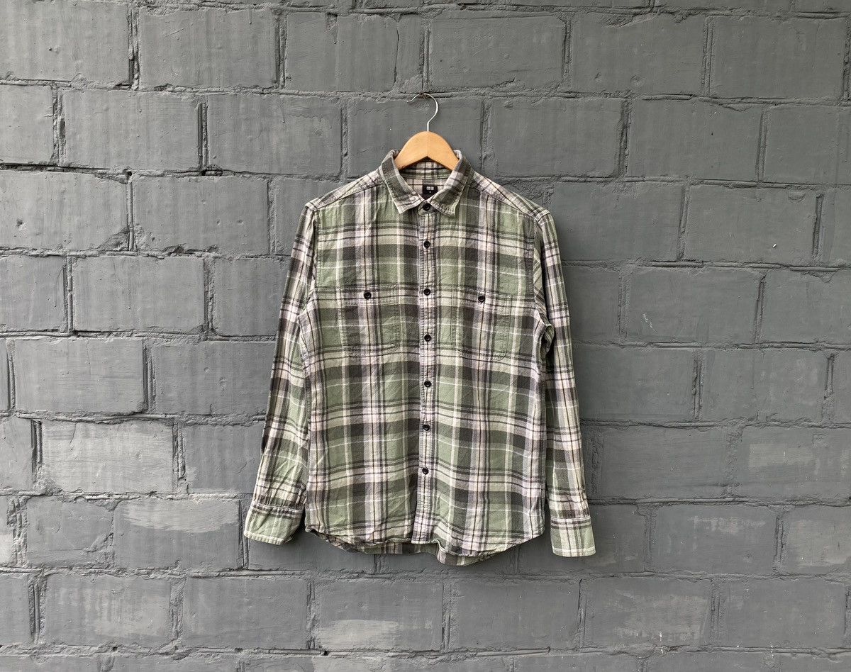 Uniqlo Uniqlo Flannel Country Plaid Multicolor Khaki Shirt Size US M / EU 48-50 / 2 - 1 Thumbnail