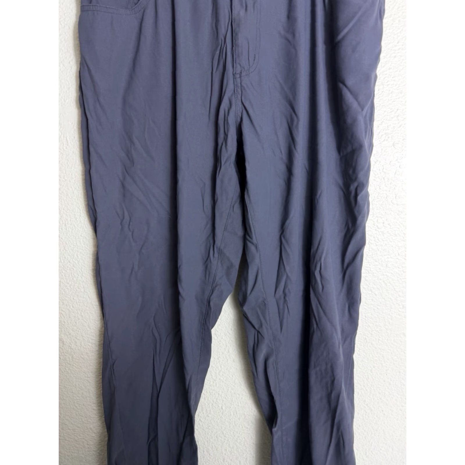 Eddie Bauer Eddie Bauer Adventure Trek Pants Gray Mens 36x34 Nylon Hiking Regular Pants Mens Gray Adventure Trek Nylon 36x34 Size US 36 / EU 52 - 3 Thumbnail