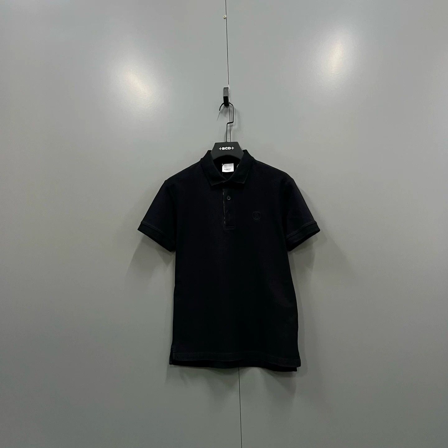 Burberry Burberry Black TB Embroidered Polo Shirt Size US XS / EU 42 / 0 - 1 Thumbnail