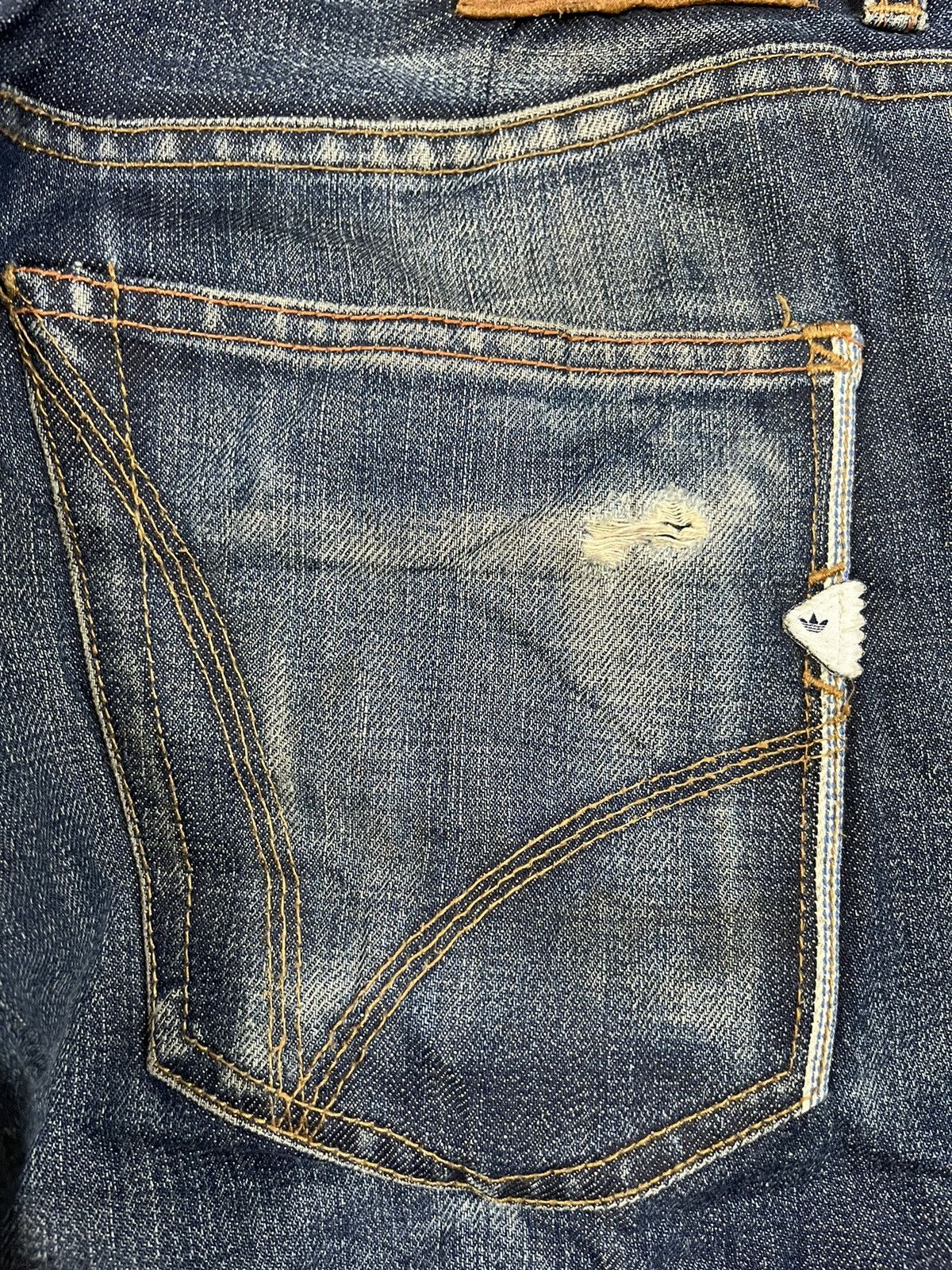 Adidas Vintage Adidas Flower Baggy Selvedge Denim Size US 33 - 22 Thumbnail