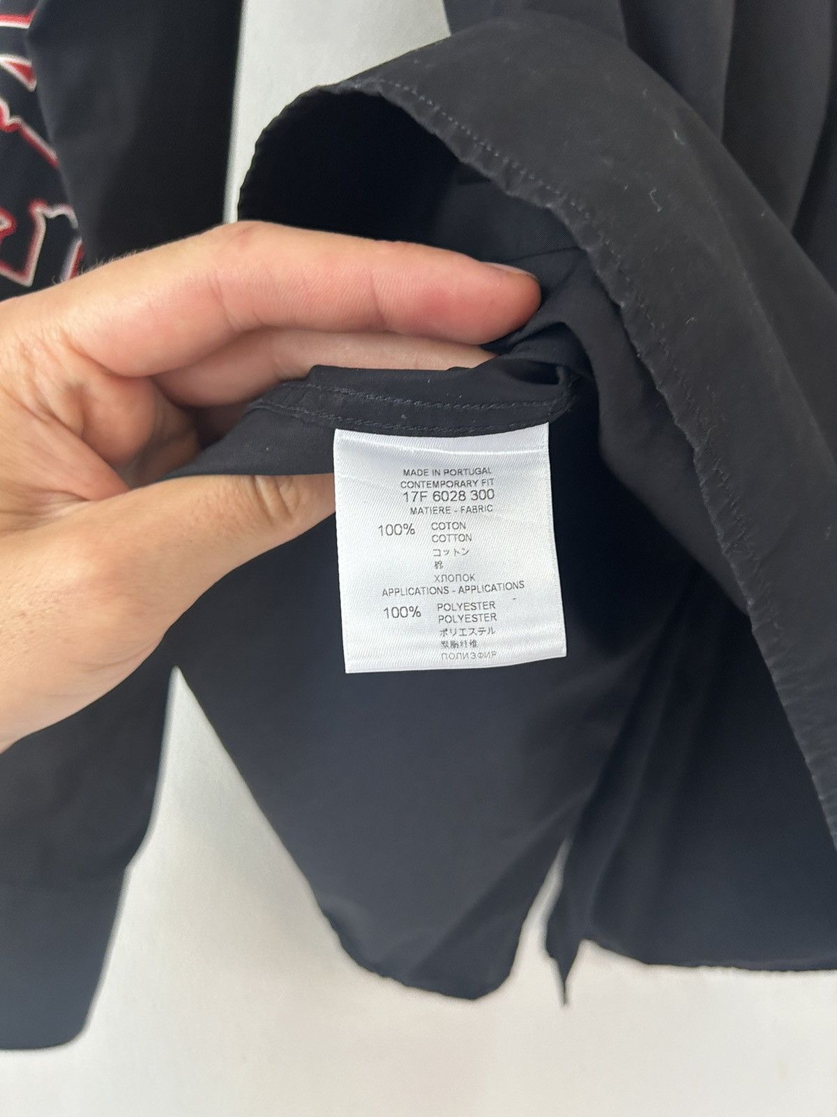 Givenchy ‘Real Eyes Realize Real Lies’ Black Button-Up Shirt Size US M / EU 48-50 / 2 - 7 Thumbnail