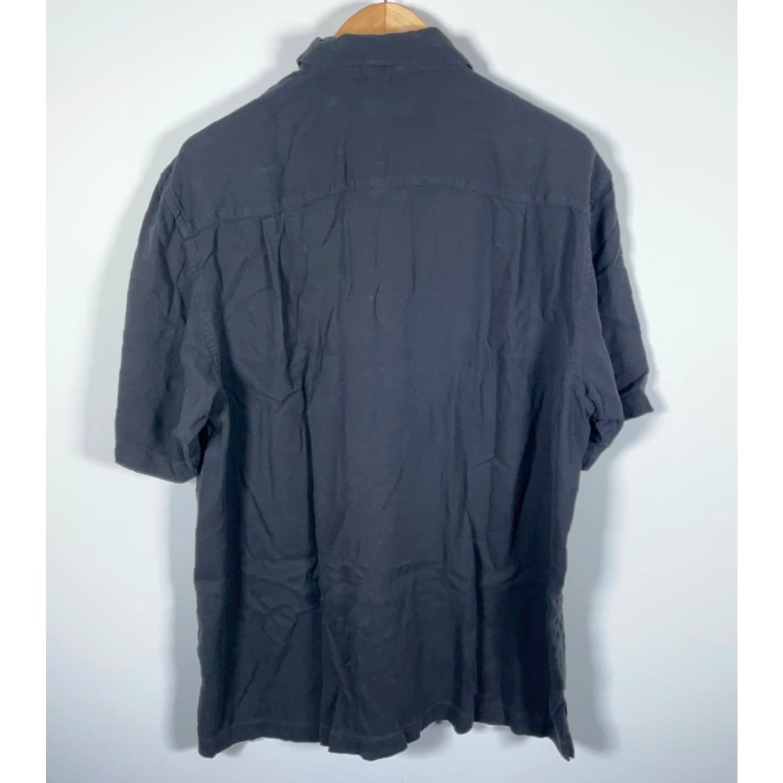 Vintage Jhane Barnes Silk Button-Up Shirt XL Black Short Sleeve Men’s Solid Textured Casual 90s Retro Preppy Size US XL / EU 56 / 4 - 2 Thumbnail