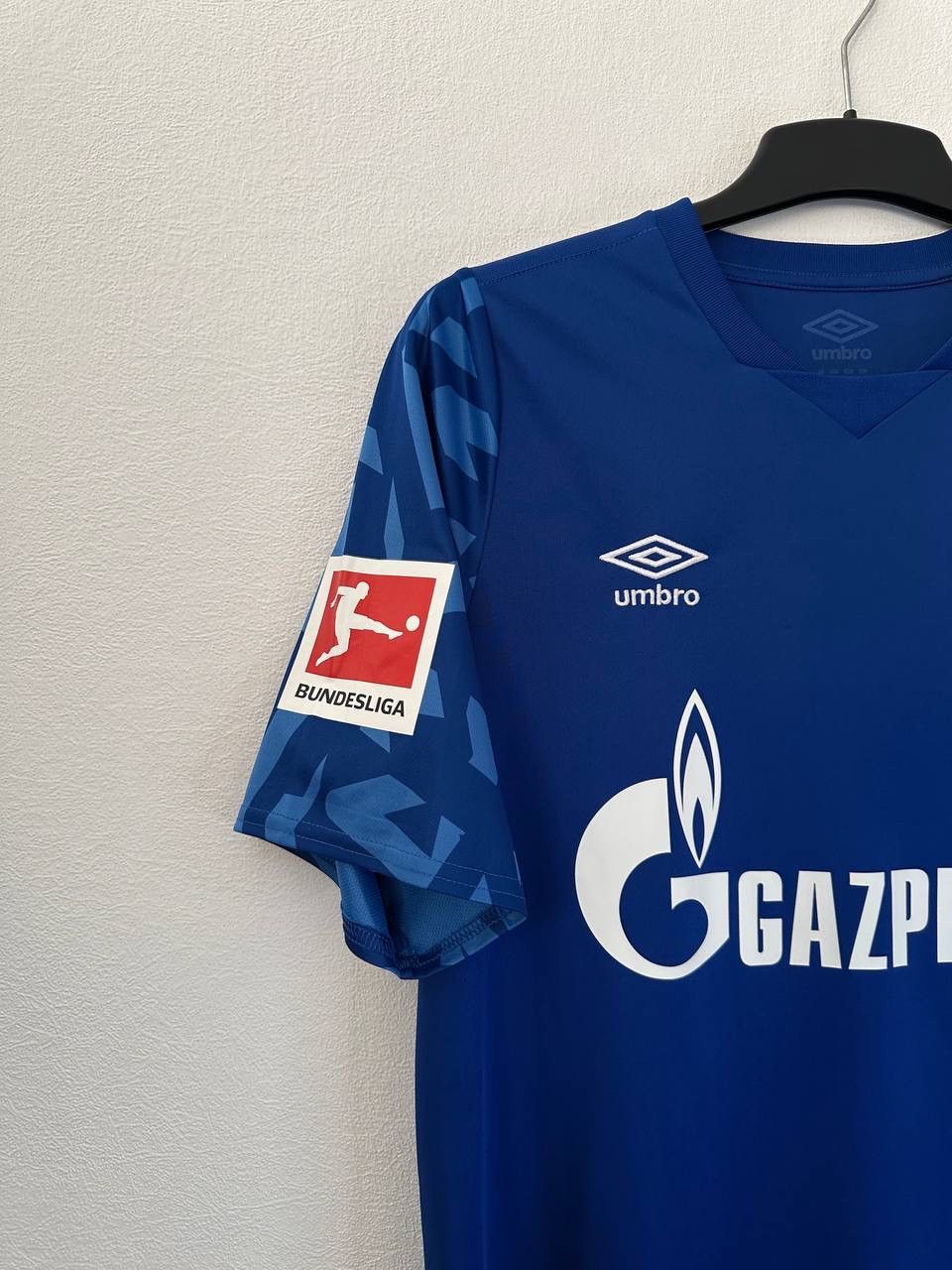 Umbro FC Schalke 04 Home Jersey Umbro #19 Burgstaller Bundesliga Size US L / EU 52-54 / 3 - 3 Thumbnail
