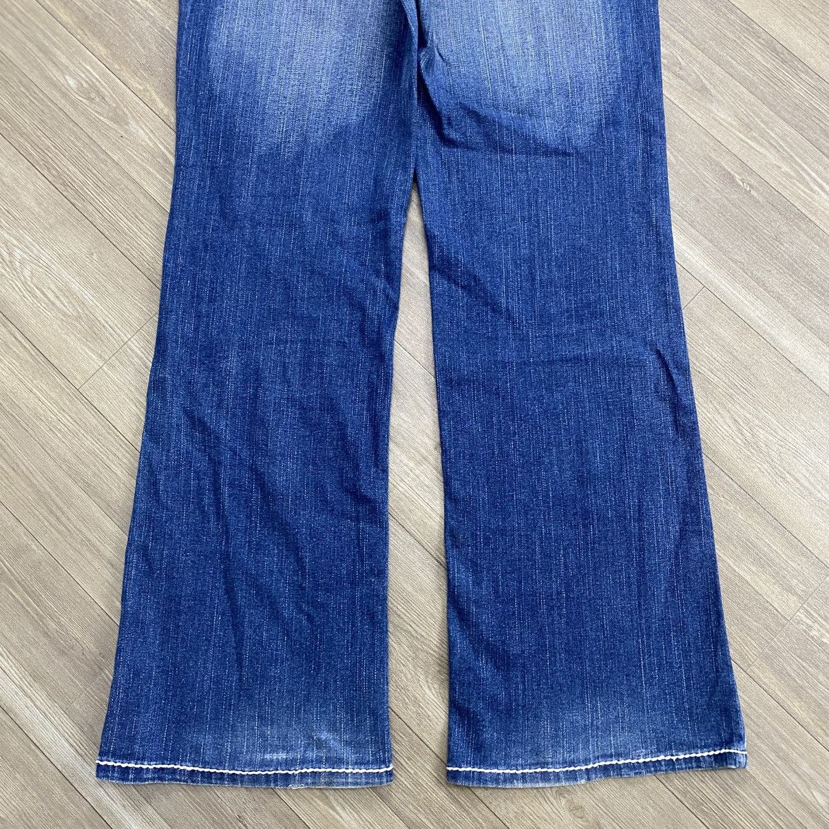 True Religion Vintage True Religion Billy Super T Distressed Flared Jeans Size US 32 / EU 48 - 3 Thumbnail