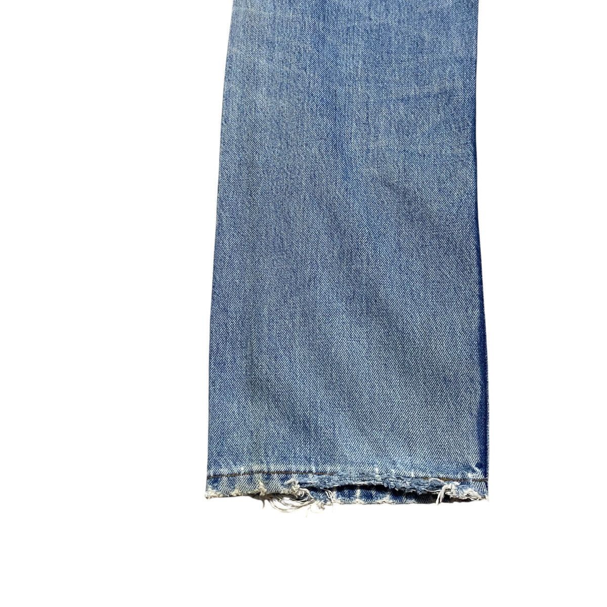 Levi's Vintage Levi's 501 Distressed Jeans Size US 33 - 16 Thumbnail