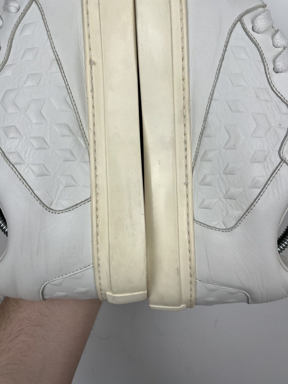 Balenciaga Balenciaga Embossed Leather Lowtop Sneakers Size US 7.5 / EU 40-41 - 12 Thumbnail