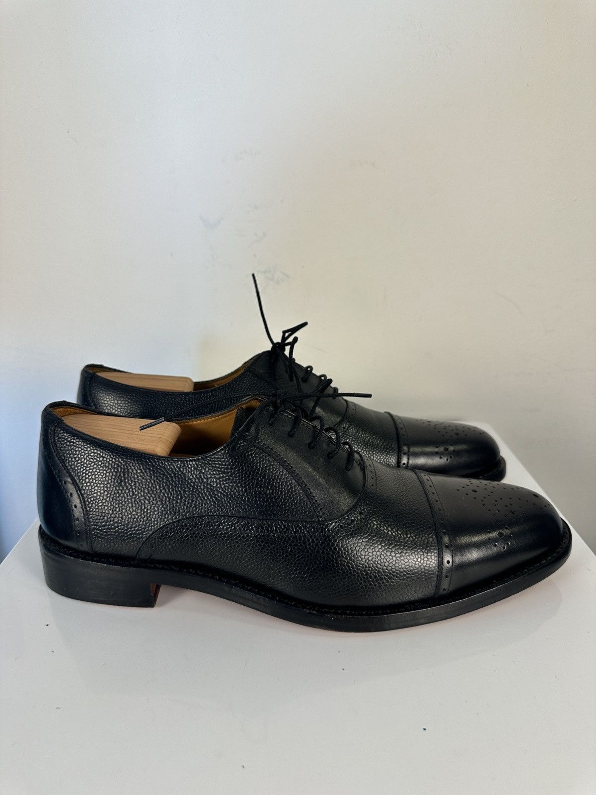 Leather Santana By Carlos Santana Legacy Cap Toe Oxford Black 10 Size US 10 / EU 43 - 2 Thumbnail