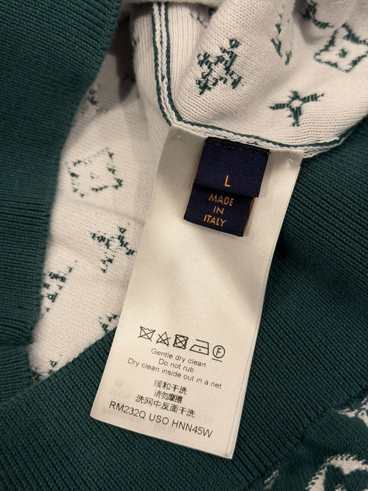 Louis Vuitton Louis Vuitton Monogram Gradient Hoodie Size US L / EU 52-54 / 3 - 4 Thumbnail
