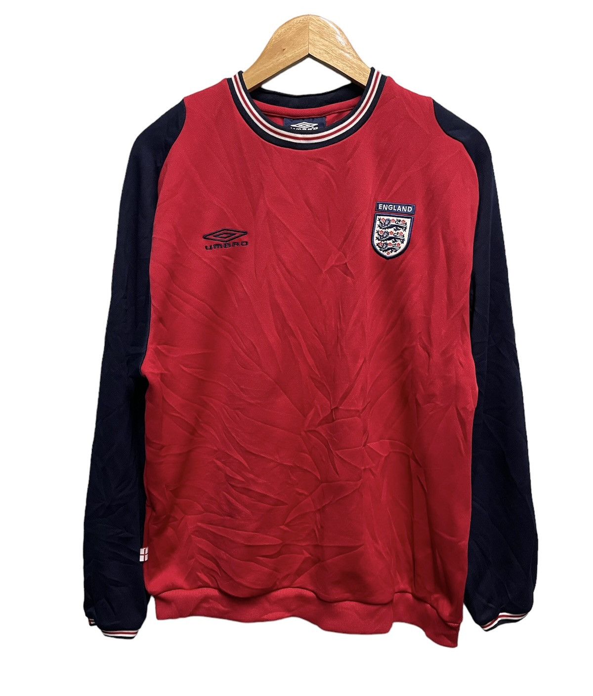 Vintage England 2000s Training Sweater