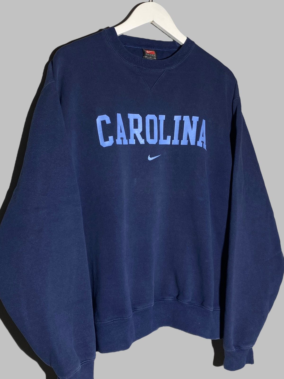 Nike 🔥 VINTAGE 00s NIKE CAROLINA SWOOSH CREWNECK SWEATSHIRT RARE Size US M / EU 48-50 / 2 - 3 Thumbnail