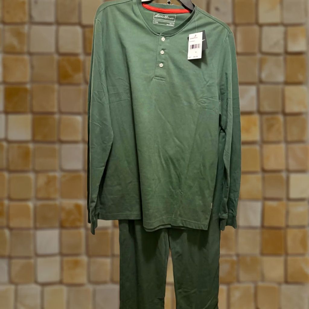 Eddie Bauer NEW MENS Eddie Bauer LOUNGEWEAR SET Long Sleeve Top Pants Green SIZE S Size US M / EU 48-50 / 2 - 1 Preview
