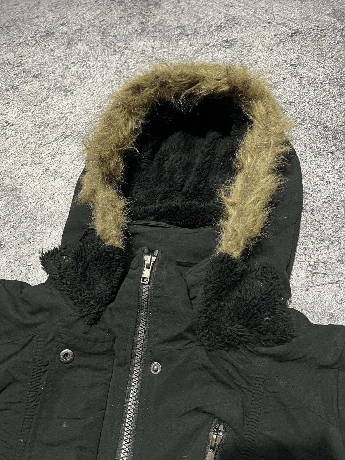 If Six Was Nine 2000s Japanese Hysteric Cargo 14th Fur Vkei Bomber y2k Lgb Size US S / EU 44-46 / 1 - 3 Thumbnail