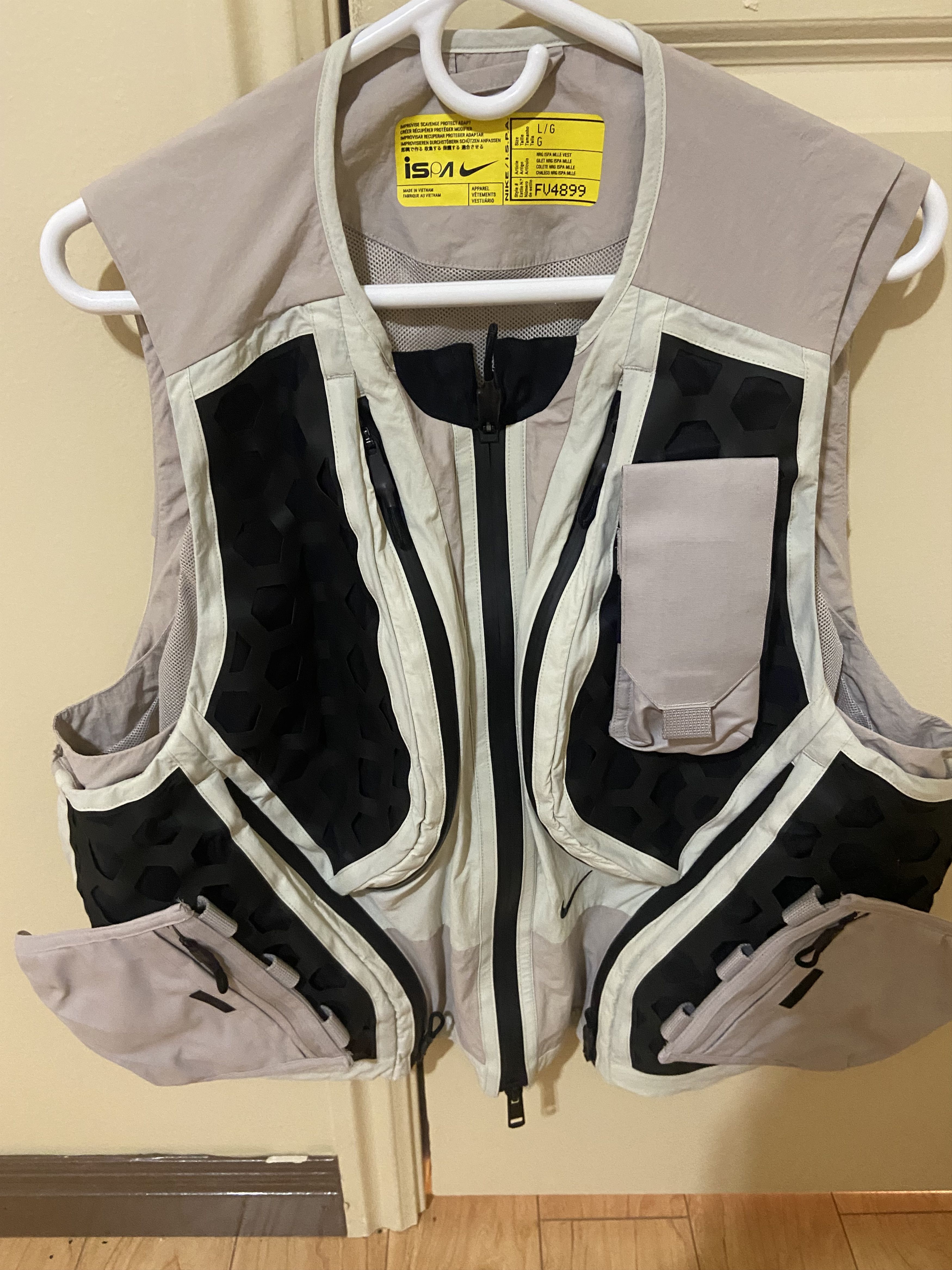 Nike Nike ISPA Tactical Utility Vest Mens Large FV4899- 072 L Size US L / EU 52-54 / 3 - 1 Thumbnail