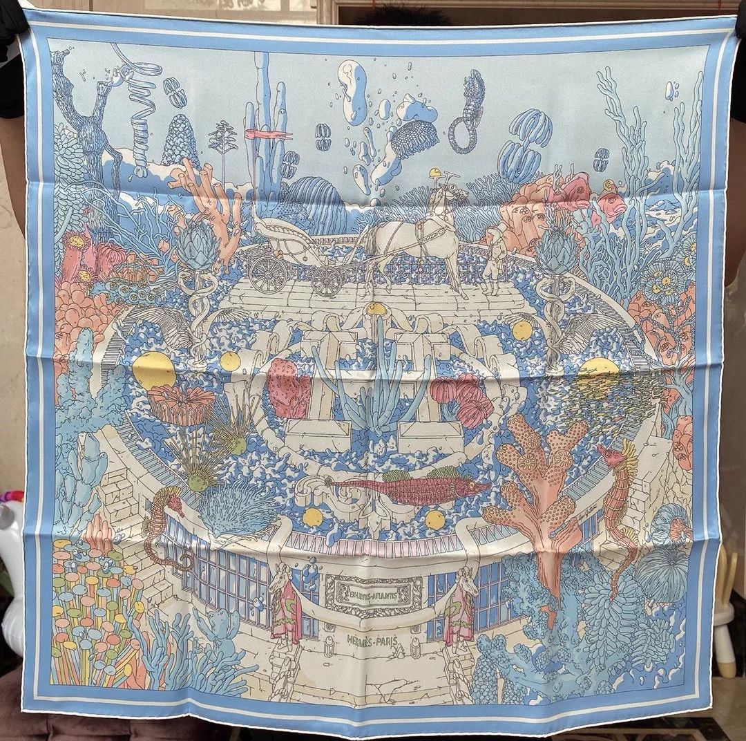 Hermes Hermes 70x70 Silk Scarf Atlantis Blue Border New Framed Size ONE SIZE - 1 Thumbnail