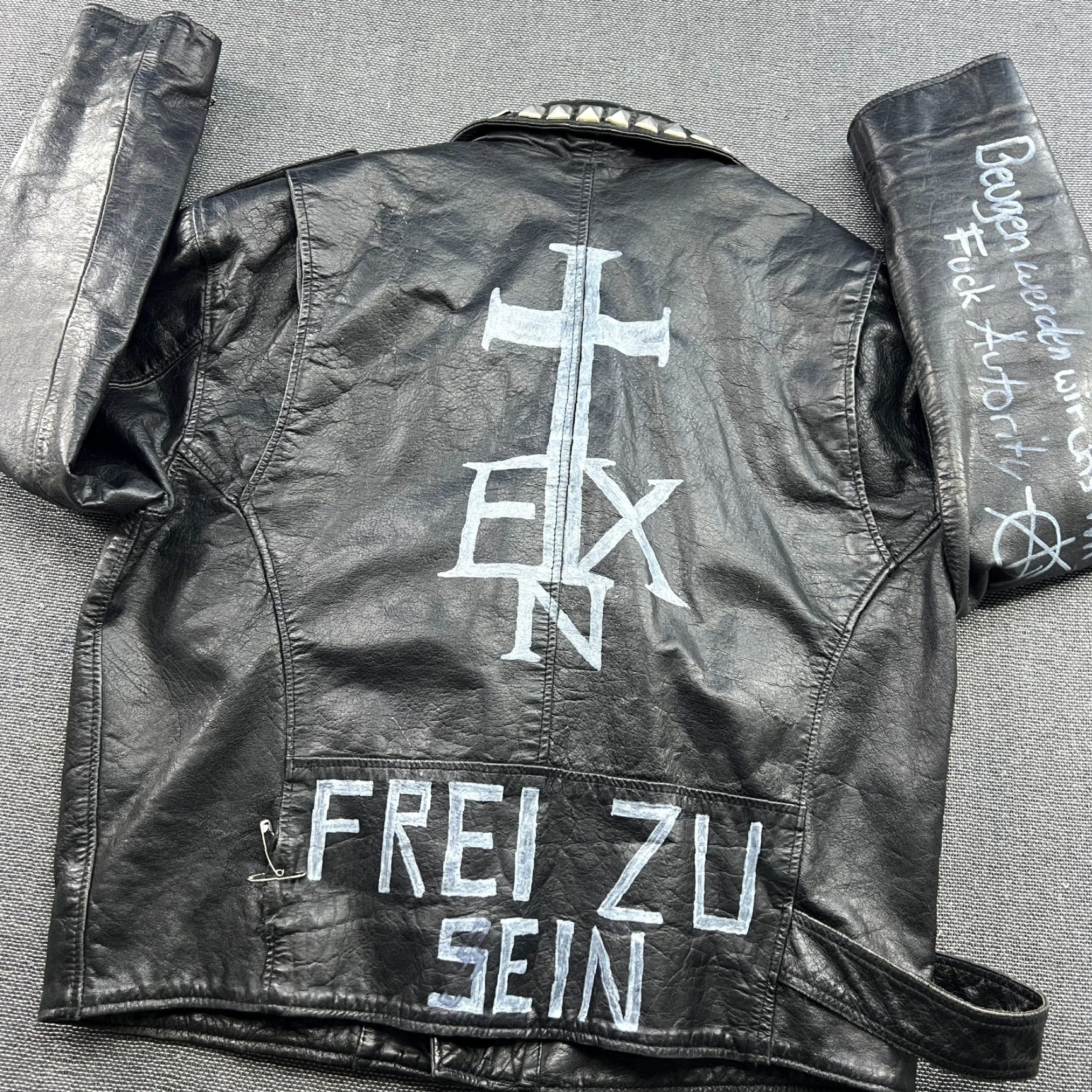 Vintage VINTAGE Unbranded Leather Jacket Motorcycle Black L Mens Large Rock Marlon Brando Punk Custom Size US L / EU 52-54 / 3 - 2 Thumbnail