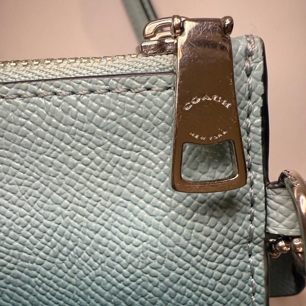 Coach COACH Crosby Clutch Wristlet Ombre Sea Green Teal Blue Size ONE SIZE - 9 Thumbnail