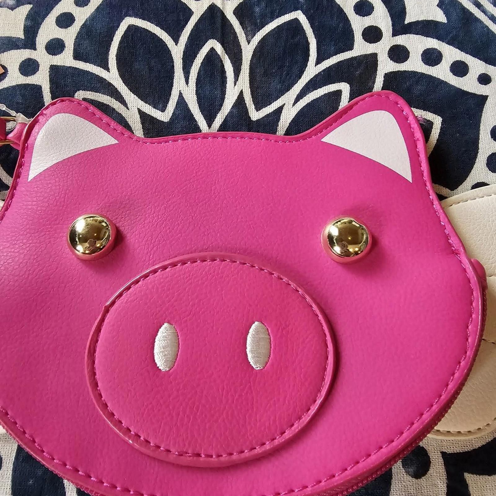 Designer Betsey Johnson When Pigs Fly Coin Purse Size ONE SIZE - 3 Thumbnail