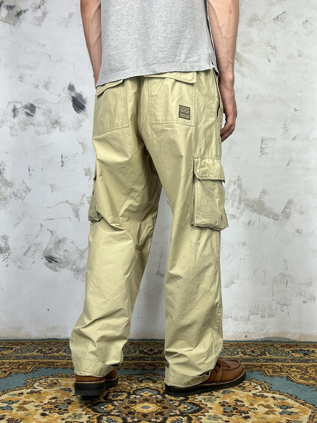 Old Navy Vintage Old Navy Lightweight Cargo Pants Size S – M Size US 30 / EU 46 - 2 Thumbnail