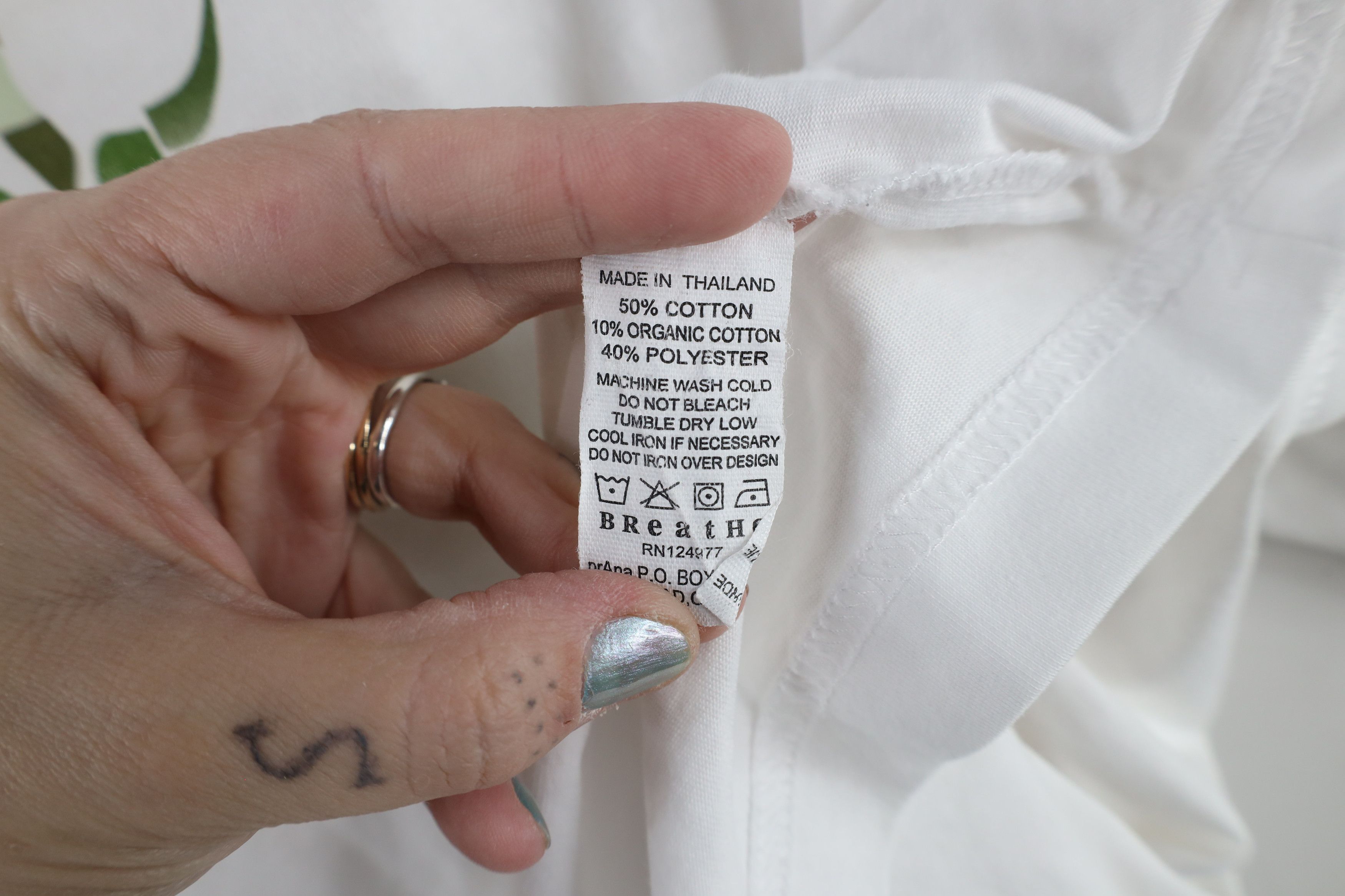 Prana × Vintage Vintage prAna Breathe Big Logo Short Sleeve T-Shirt White Size US XL / EU 56 / 4 - 8 Thumbnail