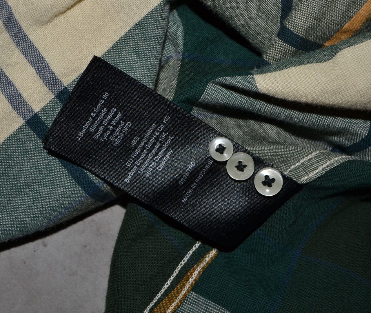 Barbour Barbour Shirt Long sleeve TAILORED Fit coton size M Size US M / EU 48-50 / 2 - 10 Thumbnail