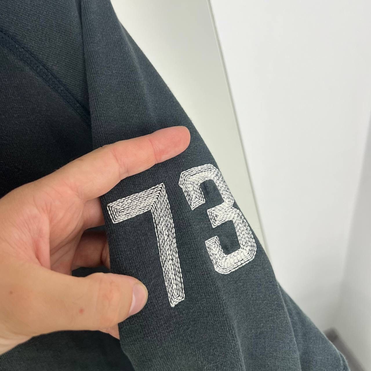 Timberland Timberland Vintage Sweatshirt Big Embroidered Logo Y2K Size US L / EU 52-54 / 3 - 4 Thumbnail