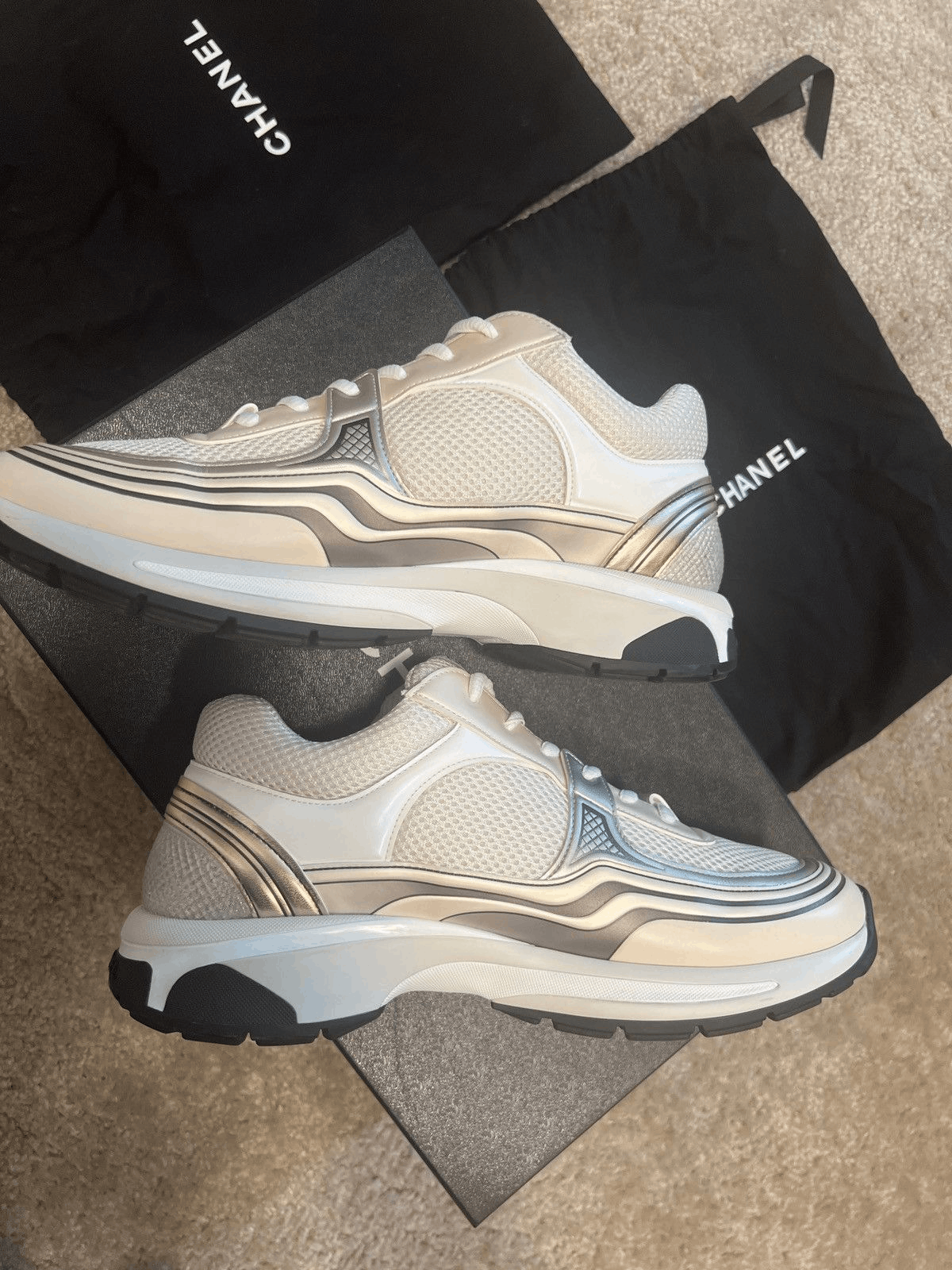 Chanel Chanel Sneaker IvoryWhiteSilver Size US 10 / EU 43 - 2 Thumbnail
