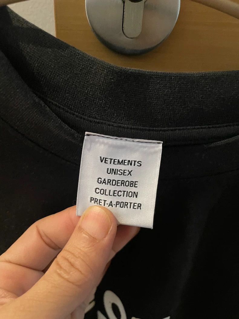 Vetements Vetements T-Shirt, Size XS Size US XS / EU 42 / 0 - 4 Thumbnail