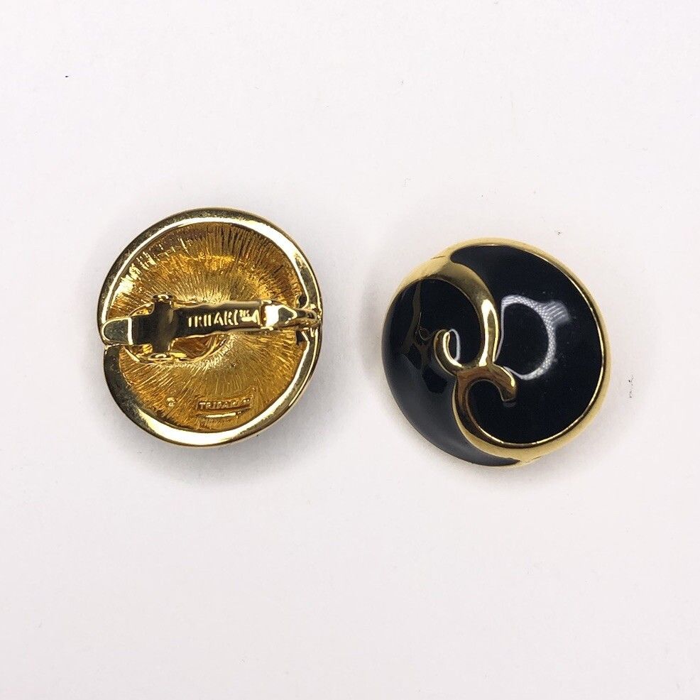 Other Vtg 80s Trifari Earrings Gold Tone Black Enamel Clip On Size ONE SIZE - 4 Thumbnail