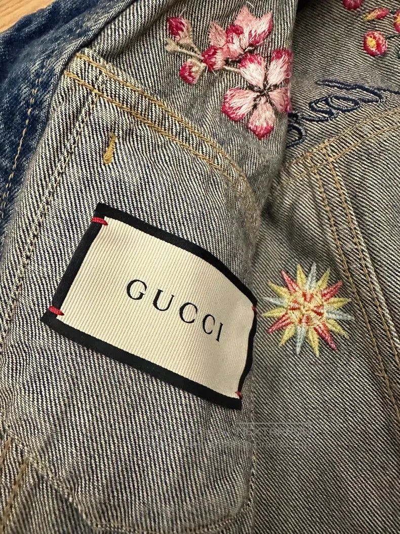 Gucci Floral denim jacket