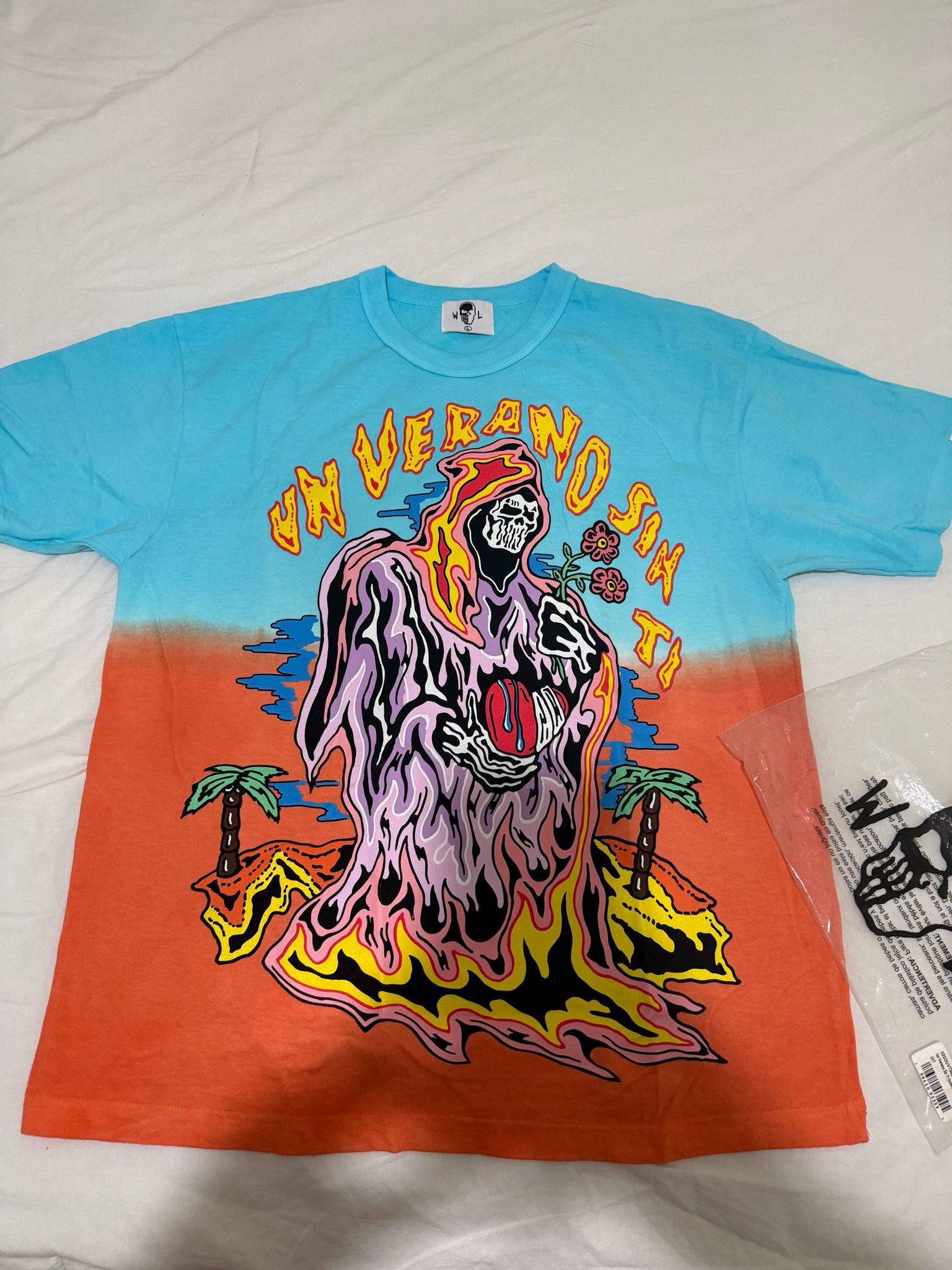 Warren Lotas Bad Bunny Un Verano Sin Ti Size US L / EU 52-54 / 3 - 1 Thumbnail
