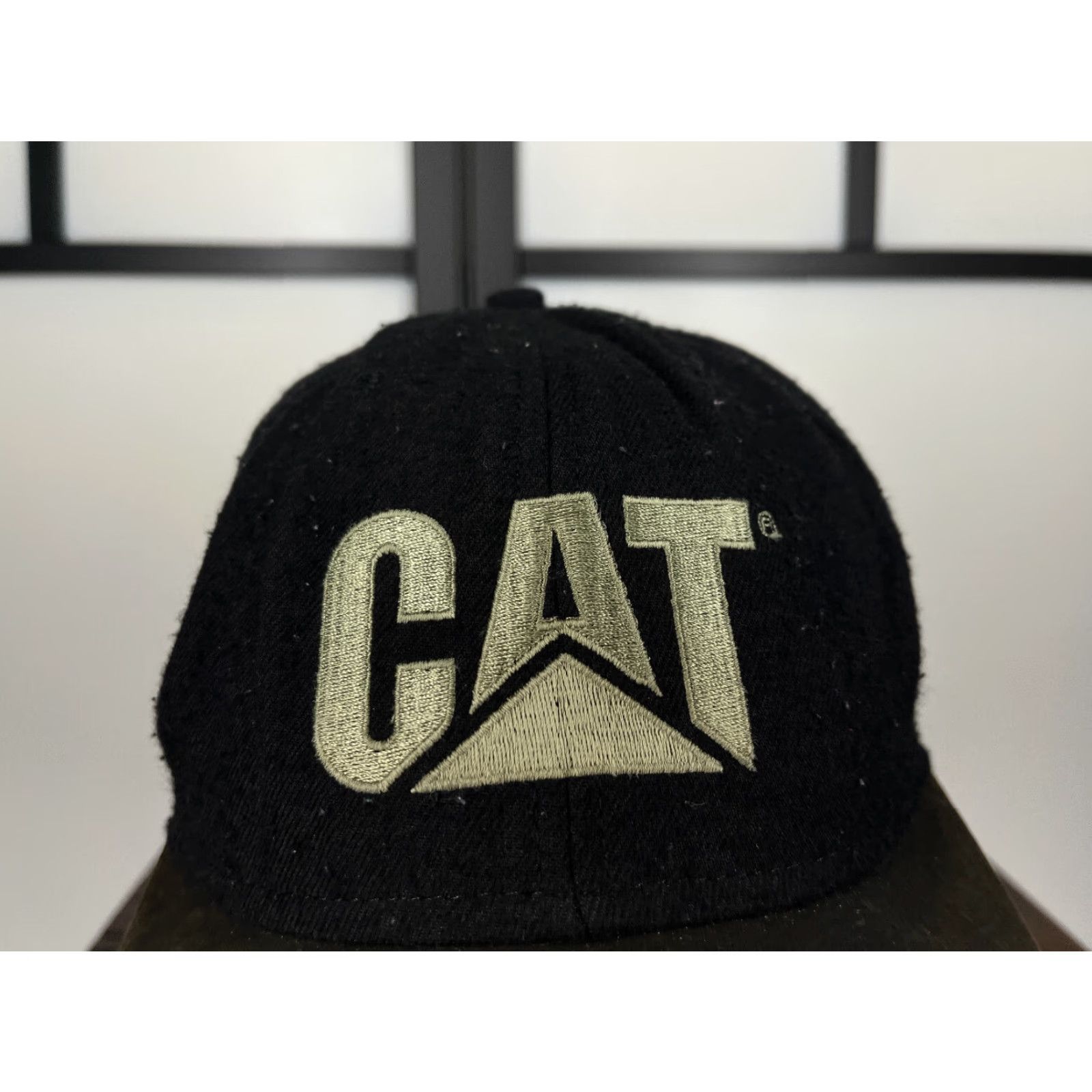 Vintage CAT Hat Cap Snap Back Adult One Size Black Caterpillar Machinery Polyester Workwear Hat/Cap CAT Hat Cap Snapback Adult One Size Black Caterpillar Work Size ONE SIZE - 2 Thumbnail
