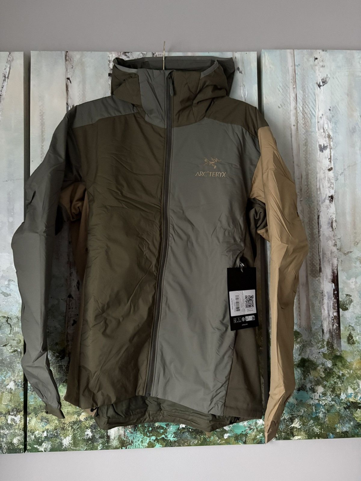 Arc'teryx Atom Hoody Tatsu/Forage/Canvas | Grailed