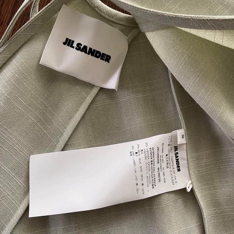 Jil Sander Jil Sander Silk cape cloak Size XXS / US 00 / IT 34 - 4 Thumbnail