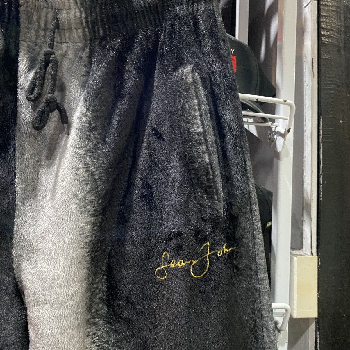 Sean John × Vintage Sean John Embroidery Logo Fleece Sweatpants Size US 36 / EU 52 - 5 Thumbnail