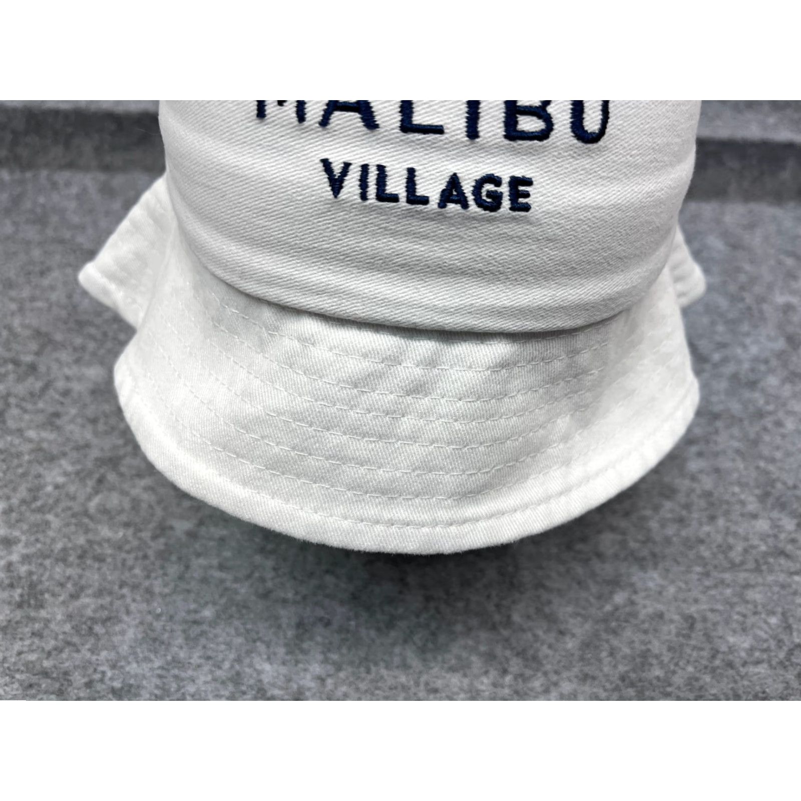 Vintage VINTAGE Malibu Village California Bucket Hat Adult One Size White Summer Beach Outdoor Casual Lightweight Cotton Men's Size ONE SIZE - 3 Thumbnail